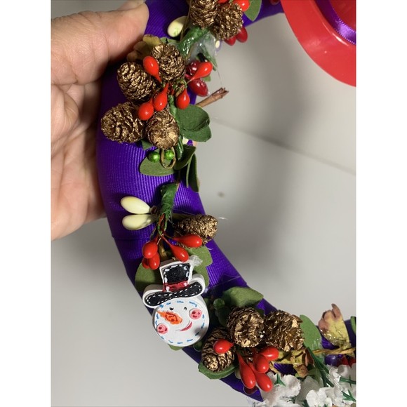 Red Hat Society Handmade One of a Kind Christmas Wreath 10"x 10" - Picture 7 of 10